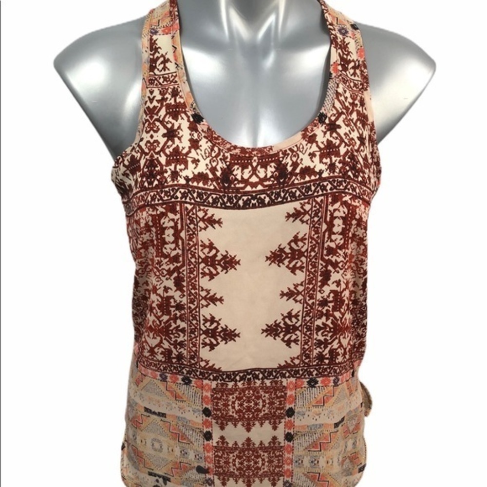 💥💥 SALE! 5 / $25 💥💥 Mossimo light summer top, EUC